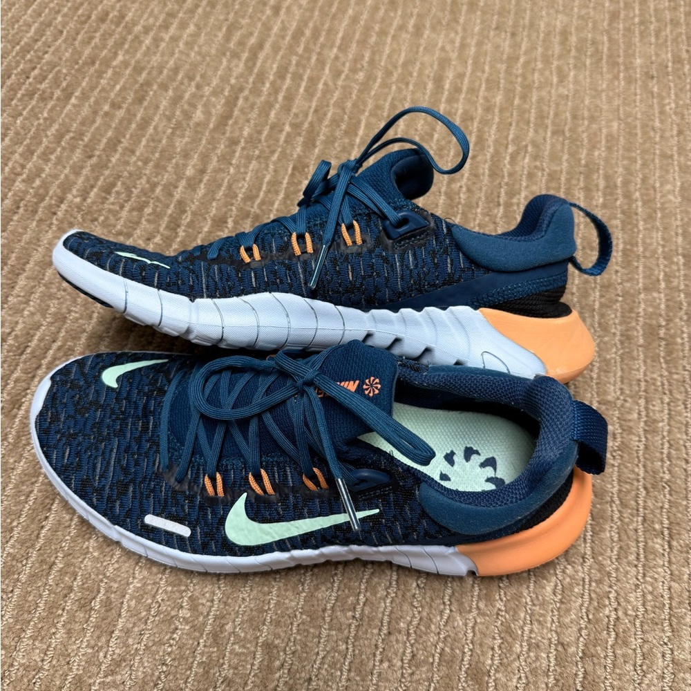 Nike Free 5.0 Sneakers Womens